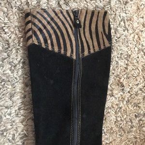 Beautiful velvet, comfy knee high boots